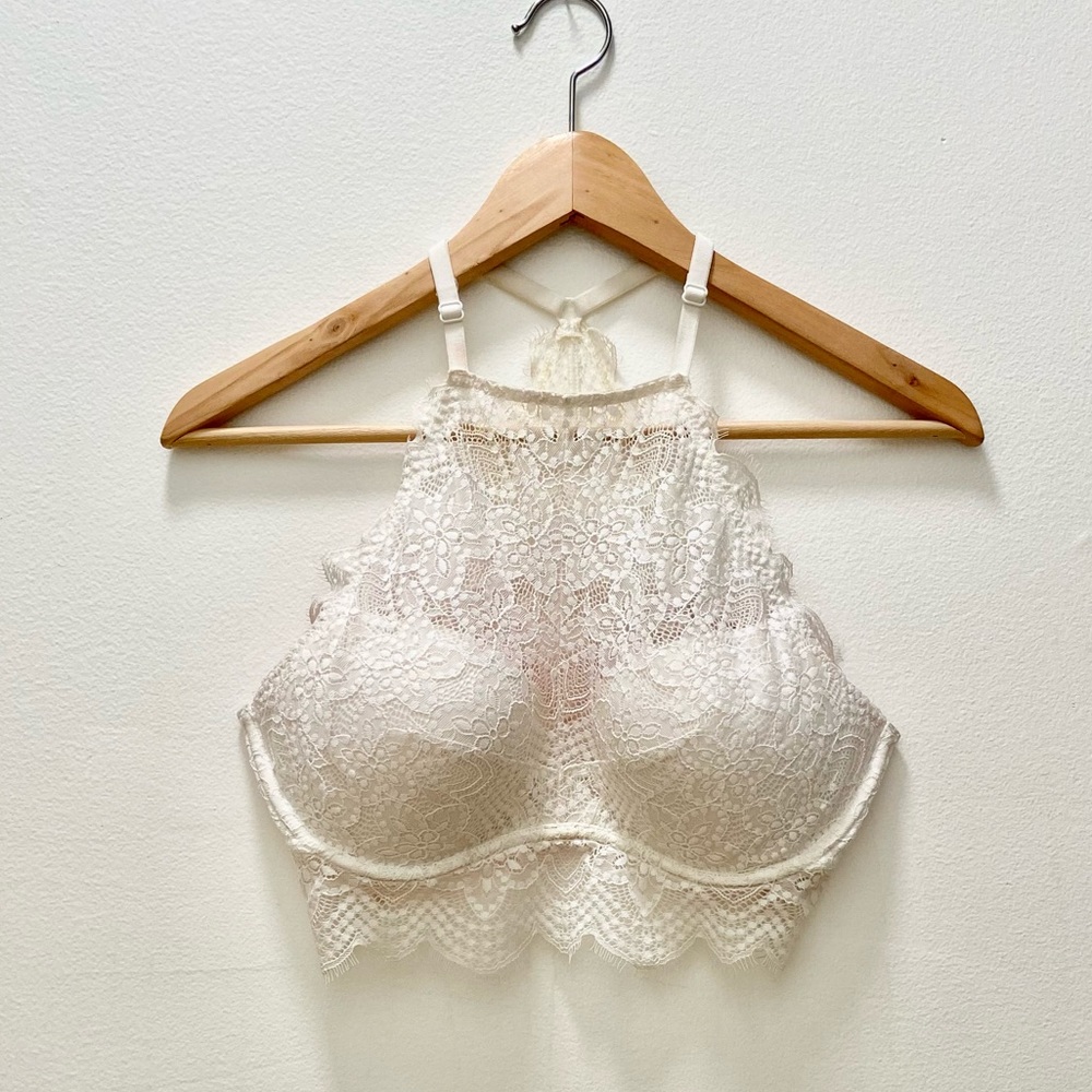 White lace VictoriaSecret padded bra/ bralette - L